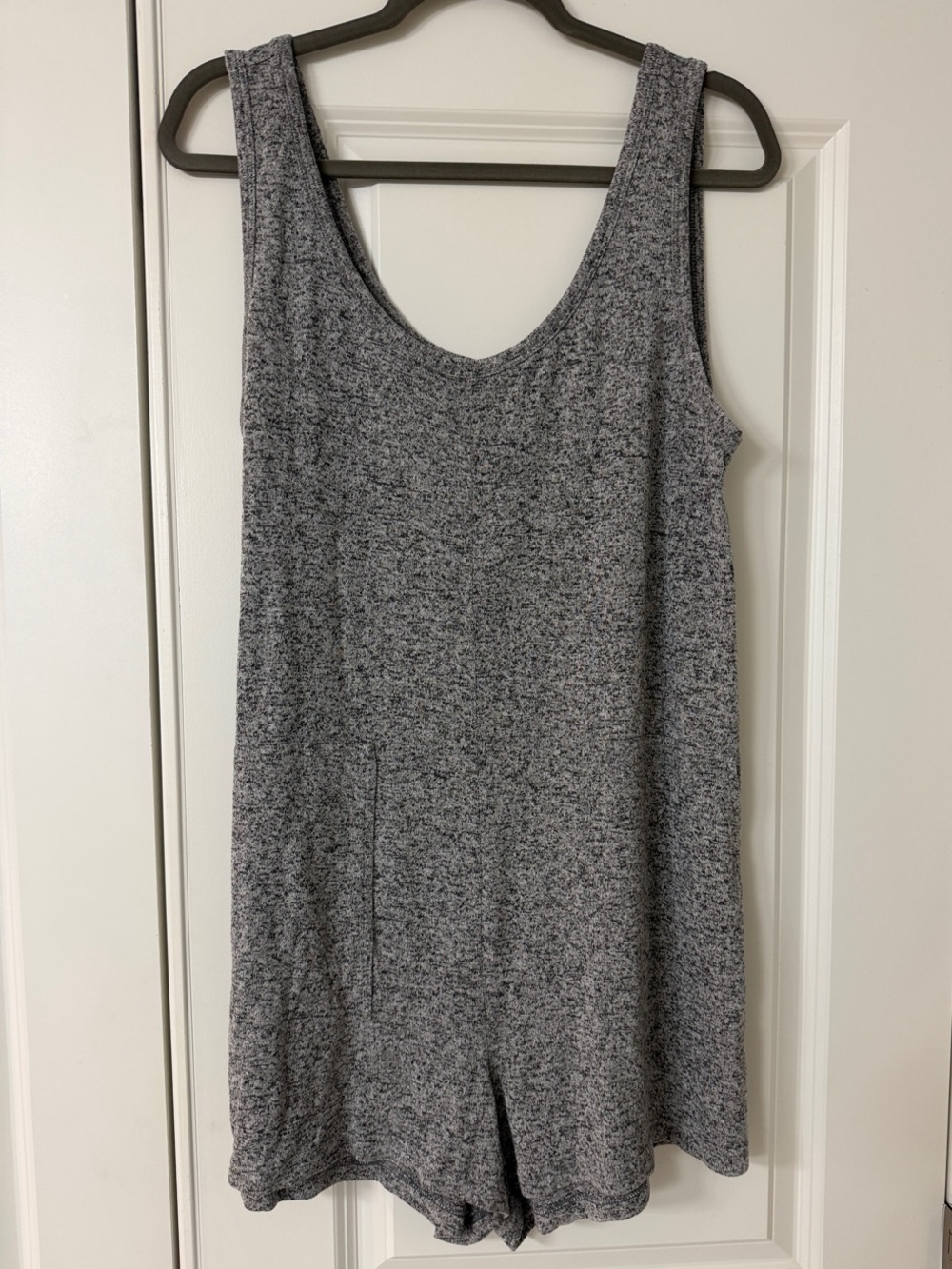 Old Navy Heather Gray Sleeveless Romper Women Size Large